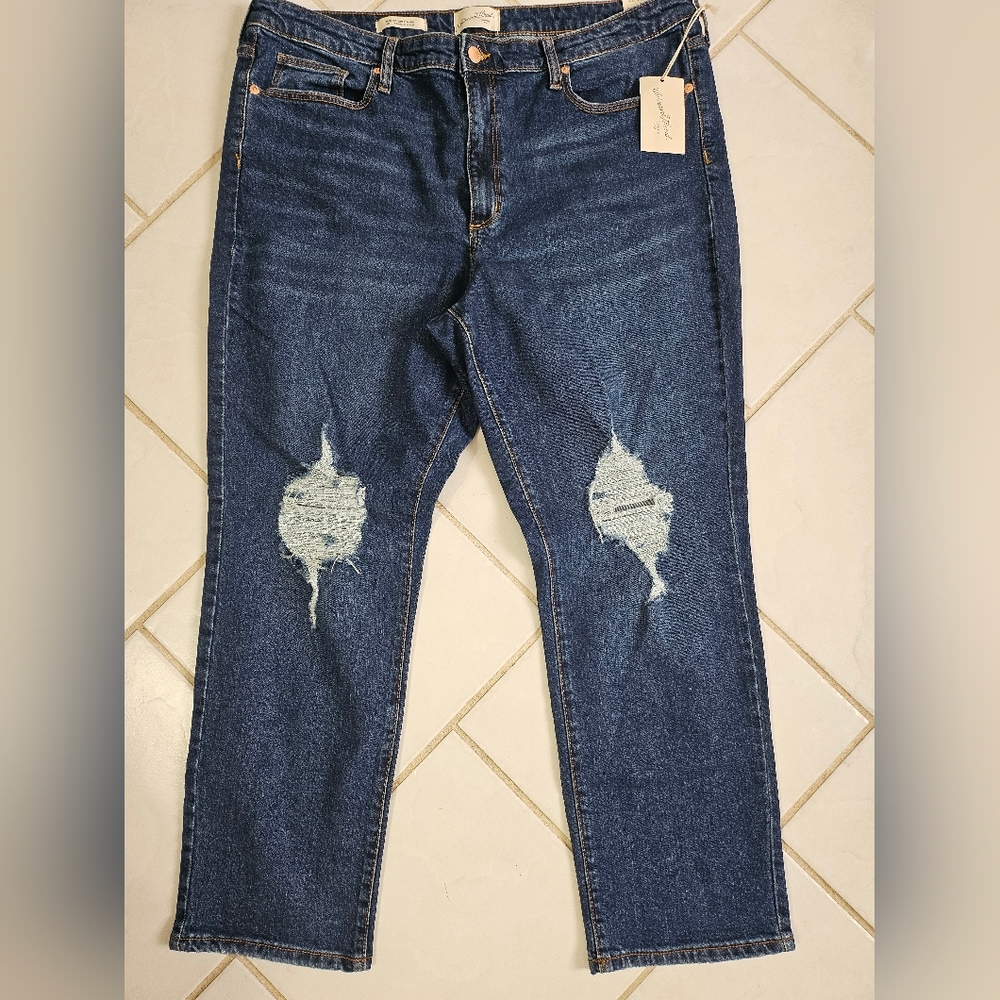 Nwt universal thread distressed jeans